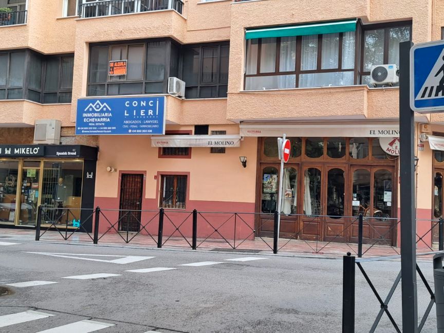 Vista exterior de Oficina de lloguer en Marbella