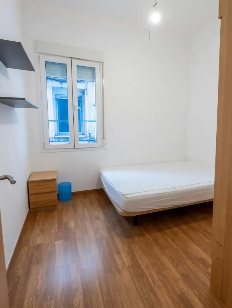Habitación de Piso en venta en Madrid con Aire acondicionado y Calefacción