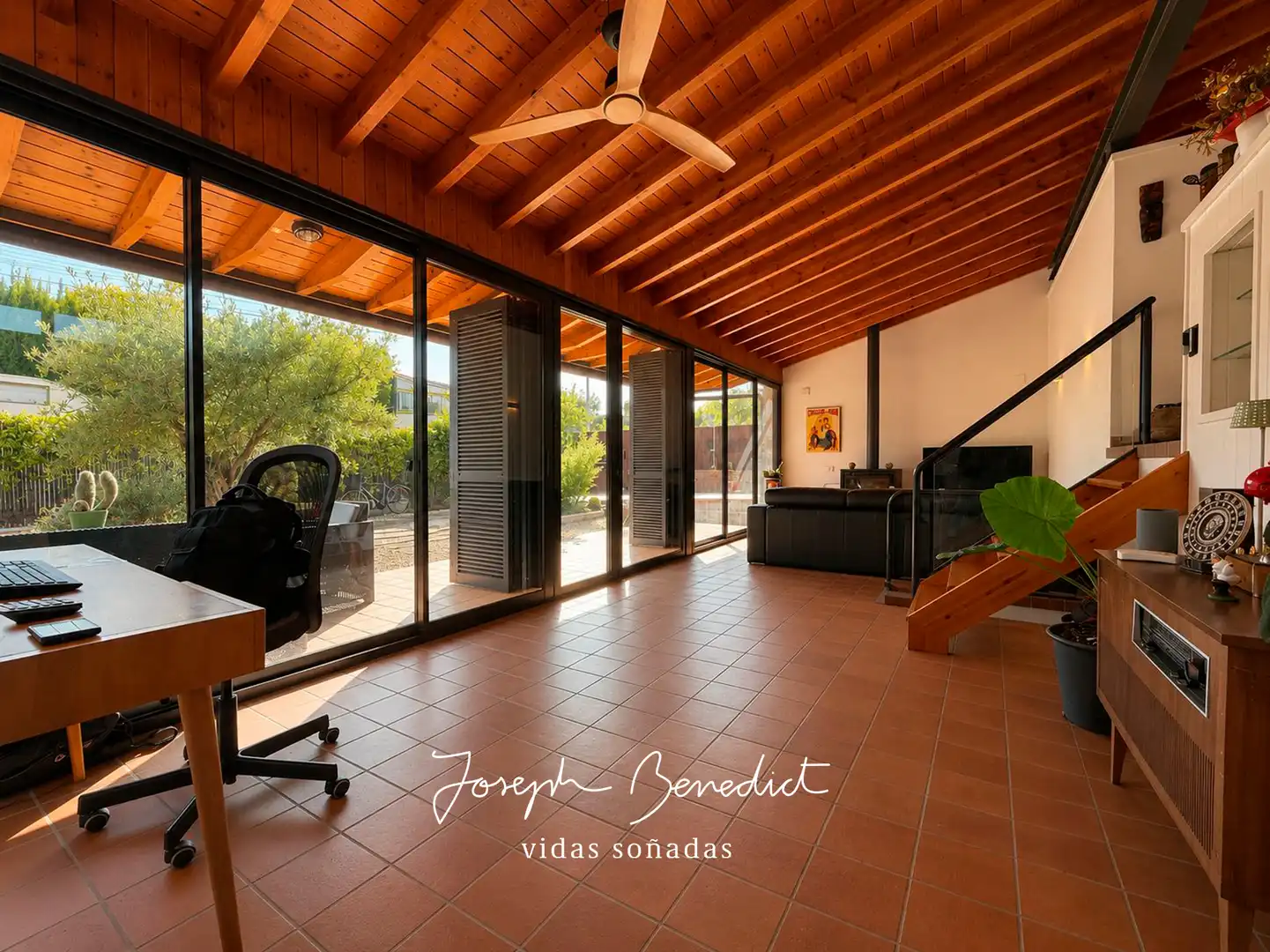 Living room of Houses for sale in Torrelles de Llobregat  with Air Conditioner, Heating and Private garden