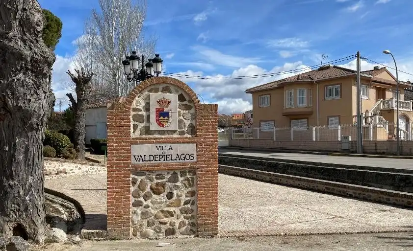 Außenansicht von Residential zum Verkauf in Valdepiélagos