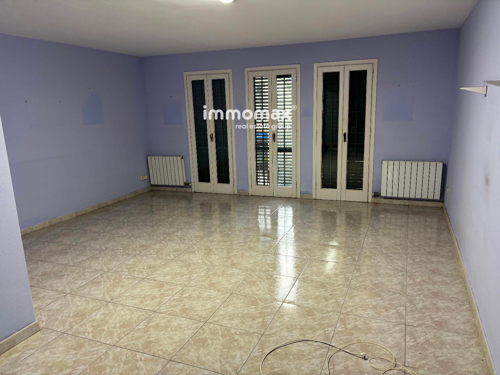 Wohnung miete in Esparreguera mit Heizung und Terrasse