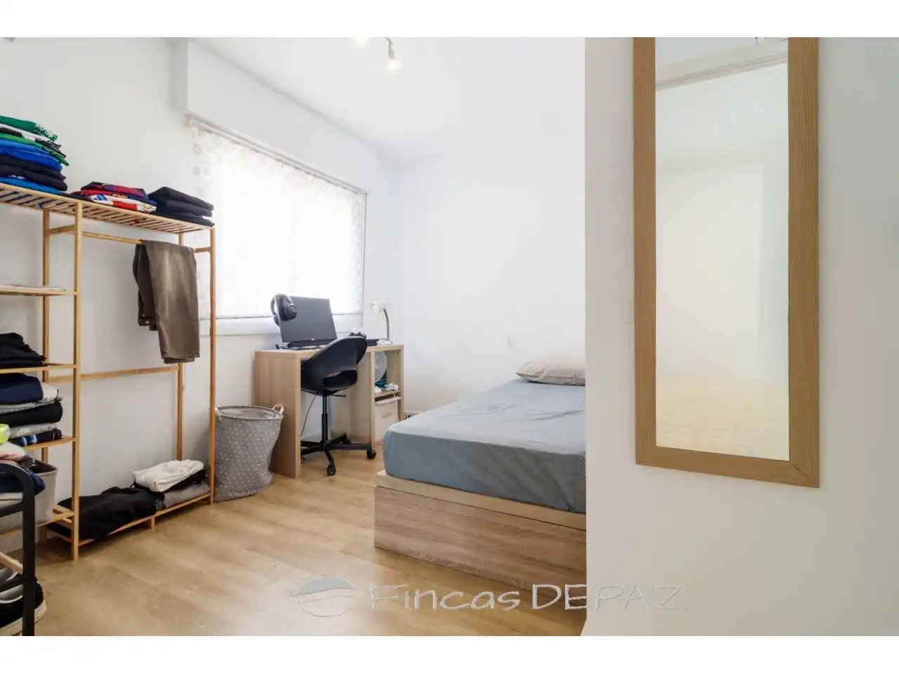 Habitación de Ático en venta en Castelldefels con Aire acondicionado, Calefacción y Parquet