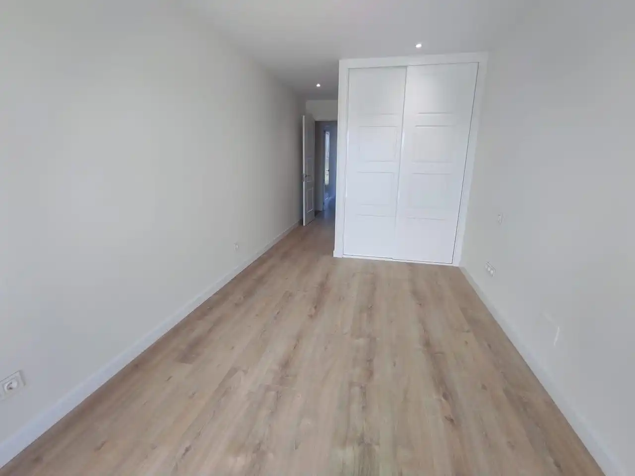 Habitación de Planta baja de alquiler en Santander con Calefacción, Jardín privado y Parquet