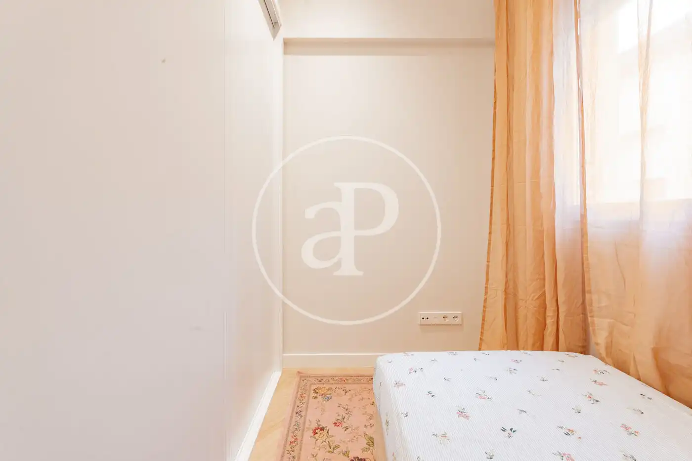 Habitación de Piso en venta en Madrid con Aire acondicionado, Calefacción y Trastero