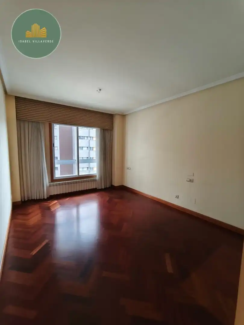 Wohnung zur Miete in FERNANDEZ LATORRE, Cuatro Caminos - Plaza de la Cubela