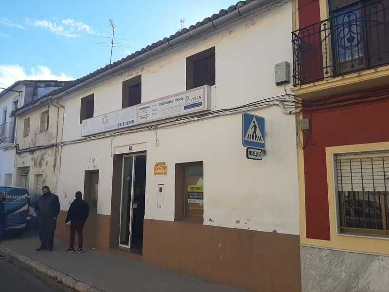 Exterior view of Single-family semi-detached for sale in Carcaixent