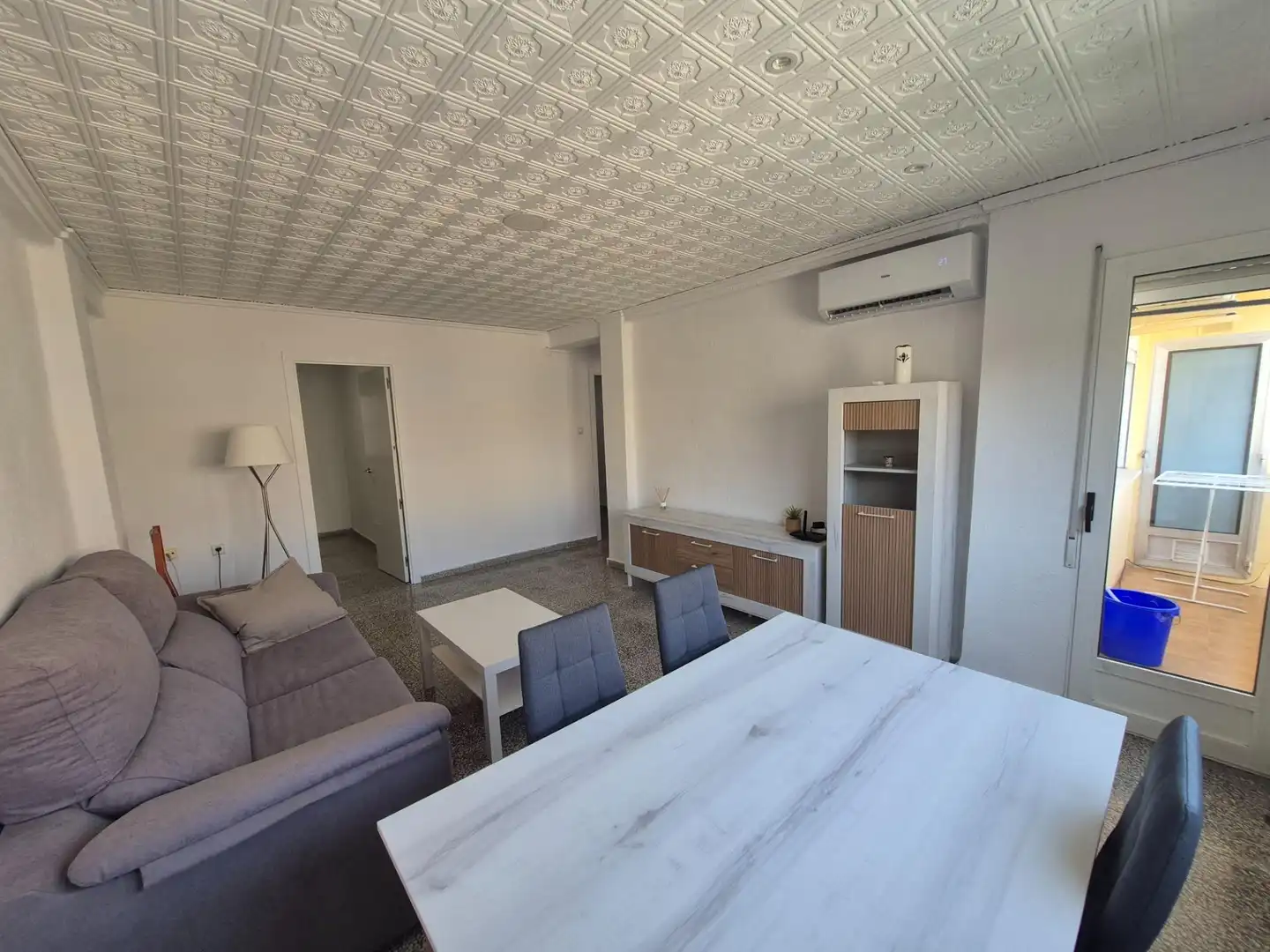 Living room of Flat for rent in Mislata  with Air Conditioner and Furnished