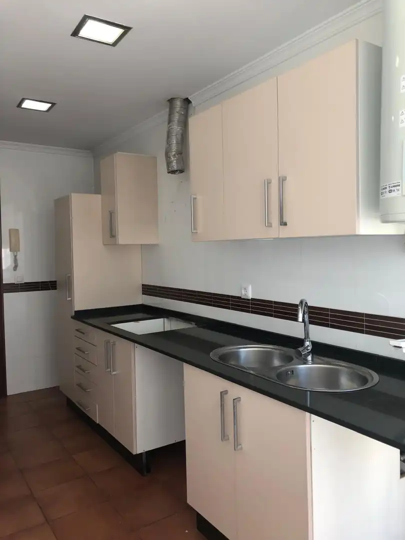Piso con terraza en venta en Núcleo urbano, imagen 13