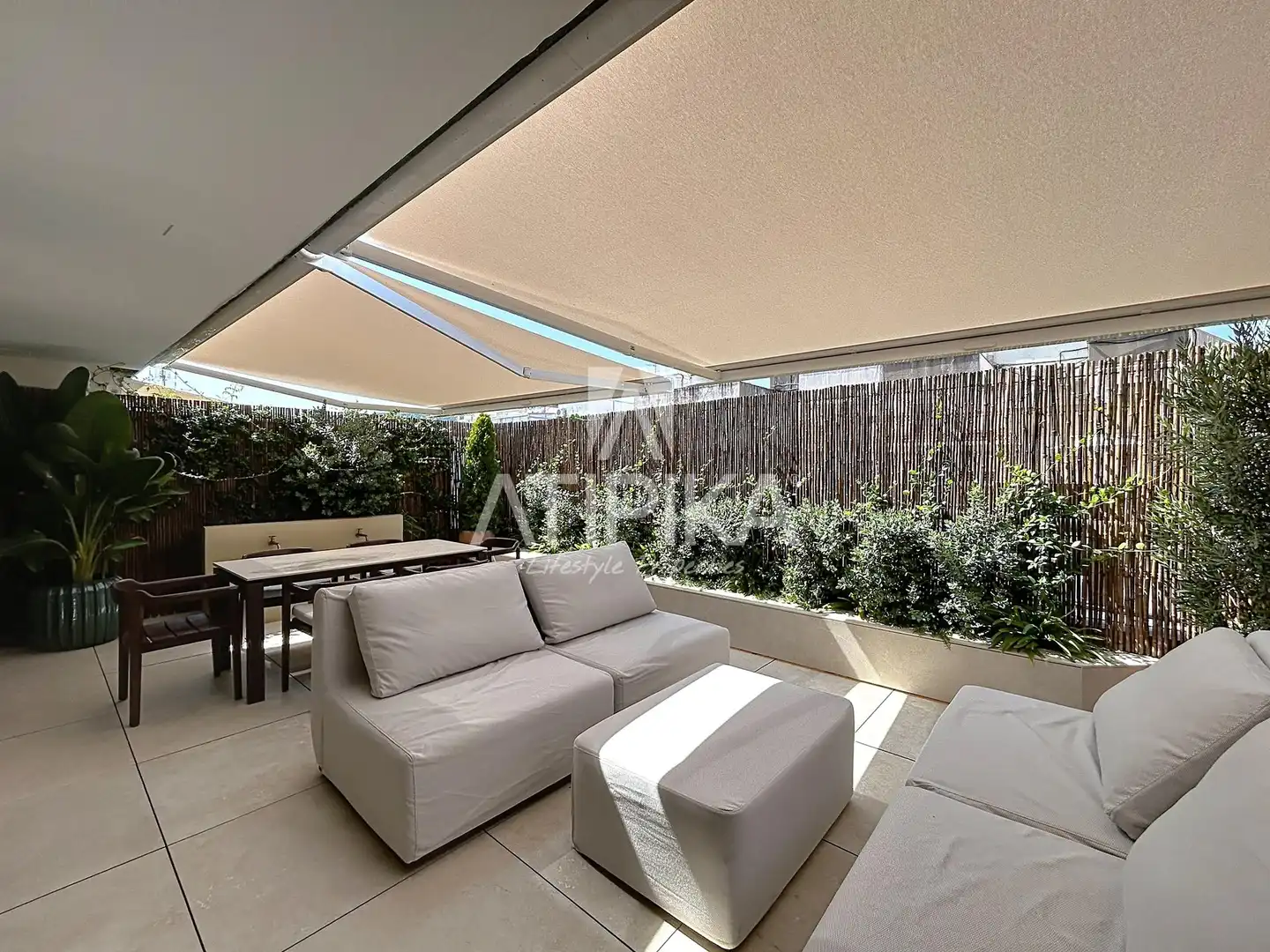 Terrace of Flat for rent in Barcelona  with Air Conditioner, Terrace and Furnished