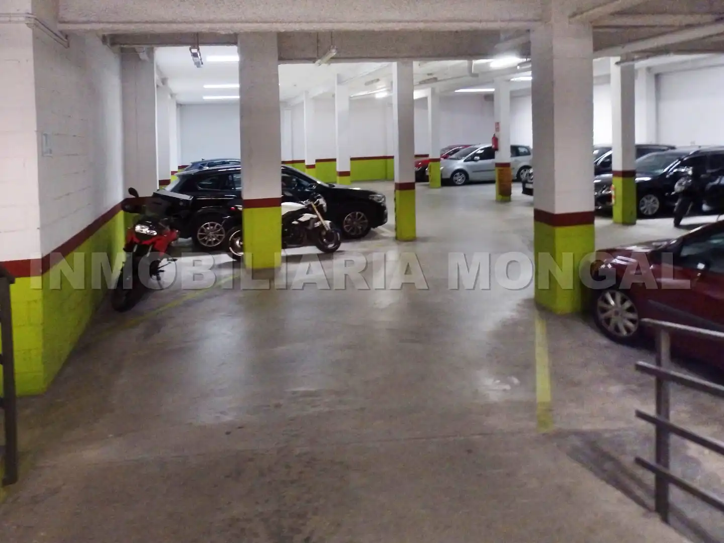 Einzelparkplatz zum Verkauf in Carrer de l'Abat Escarré, imagen 9