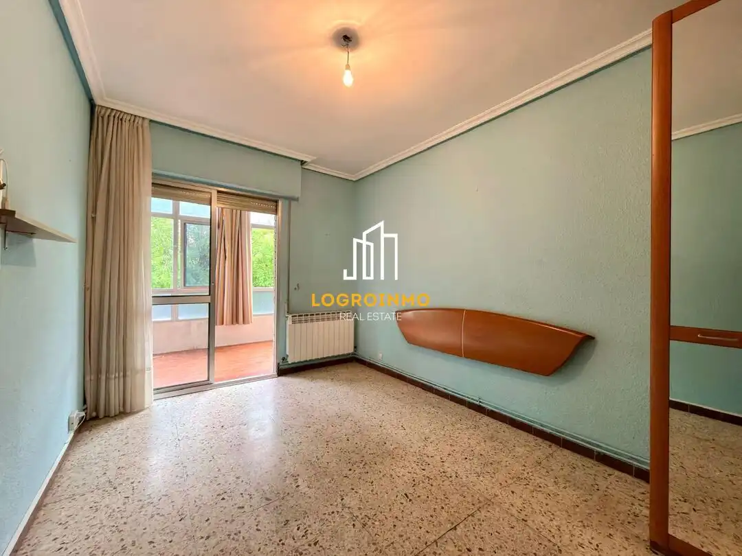 Schlafzimmer von Wohnung zum Verkauf in  Logroño mit Heizung und Terrasse