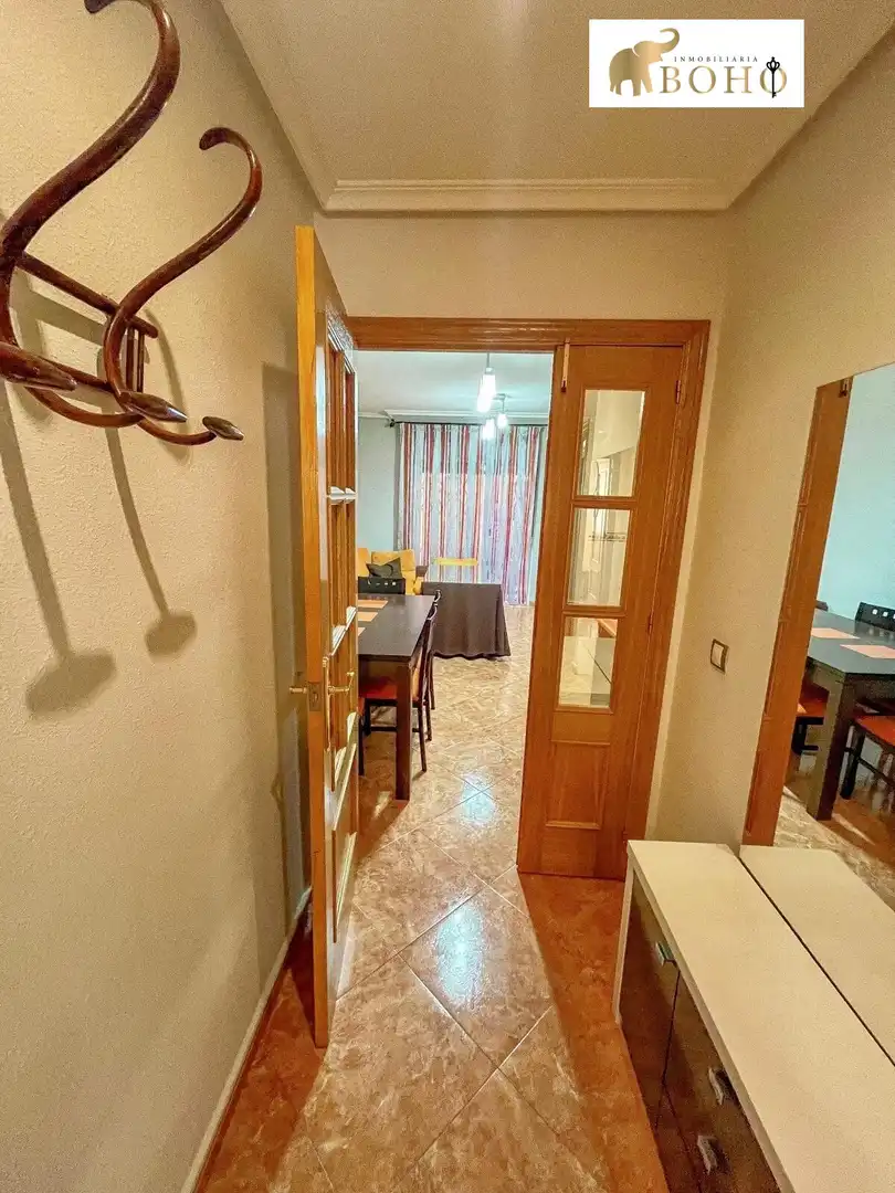 Flat with terrace to rent in Calle CATEDRATICO JOAQUIN RGUEZ 17, imagen 9
