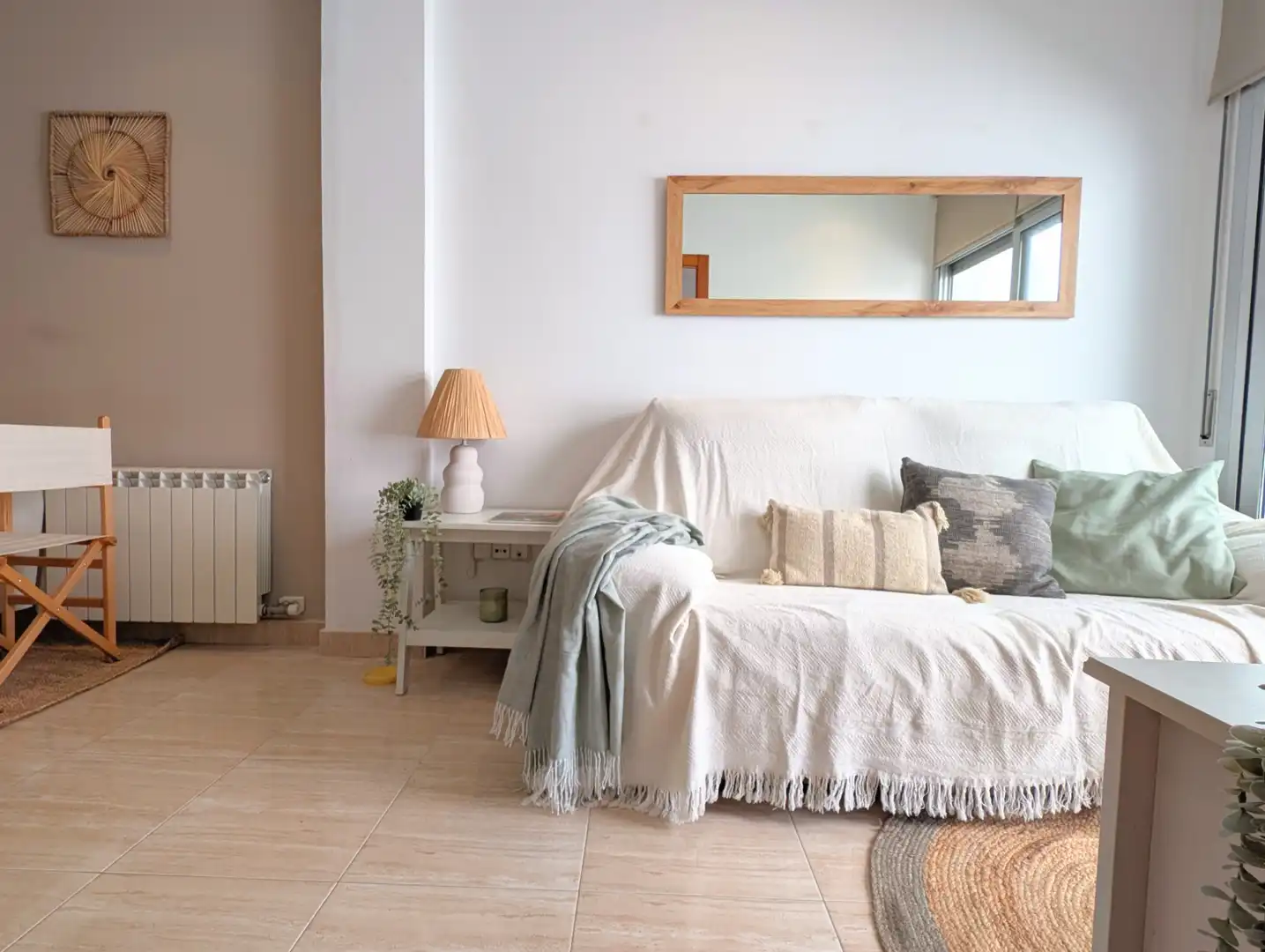 Wohnzimmer von Erdgeschoss zum Verkauf in Mataró mit Klimaanlage, Heizung und Terrasse