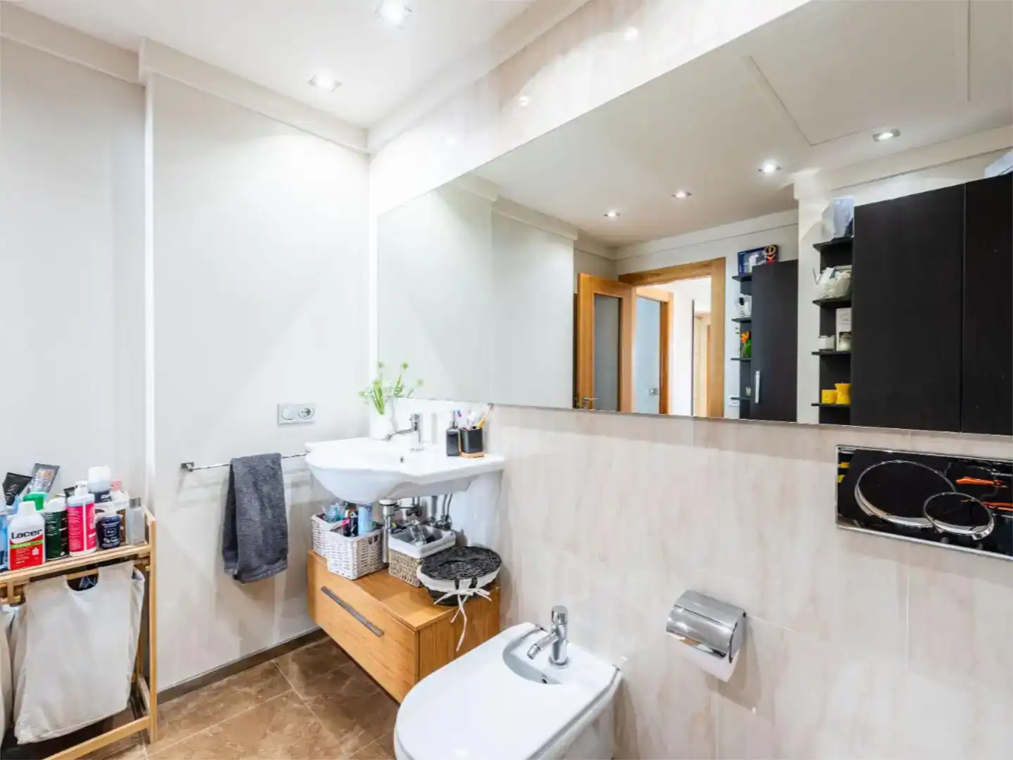 Badezimmer von Wohnung zum Verkauf in Torrox mit Klimaanlage, Schwimmbad und Balkon