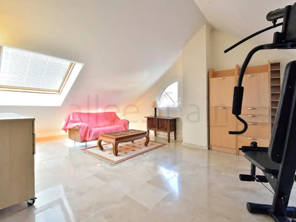 Sala d'estar de Casa adosada de lloguer en Benalmádena