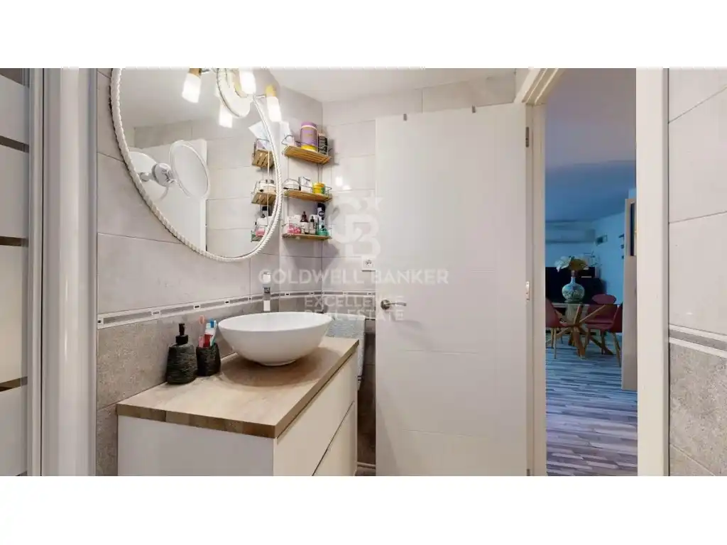 Baño de Local en venta en Oliva