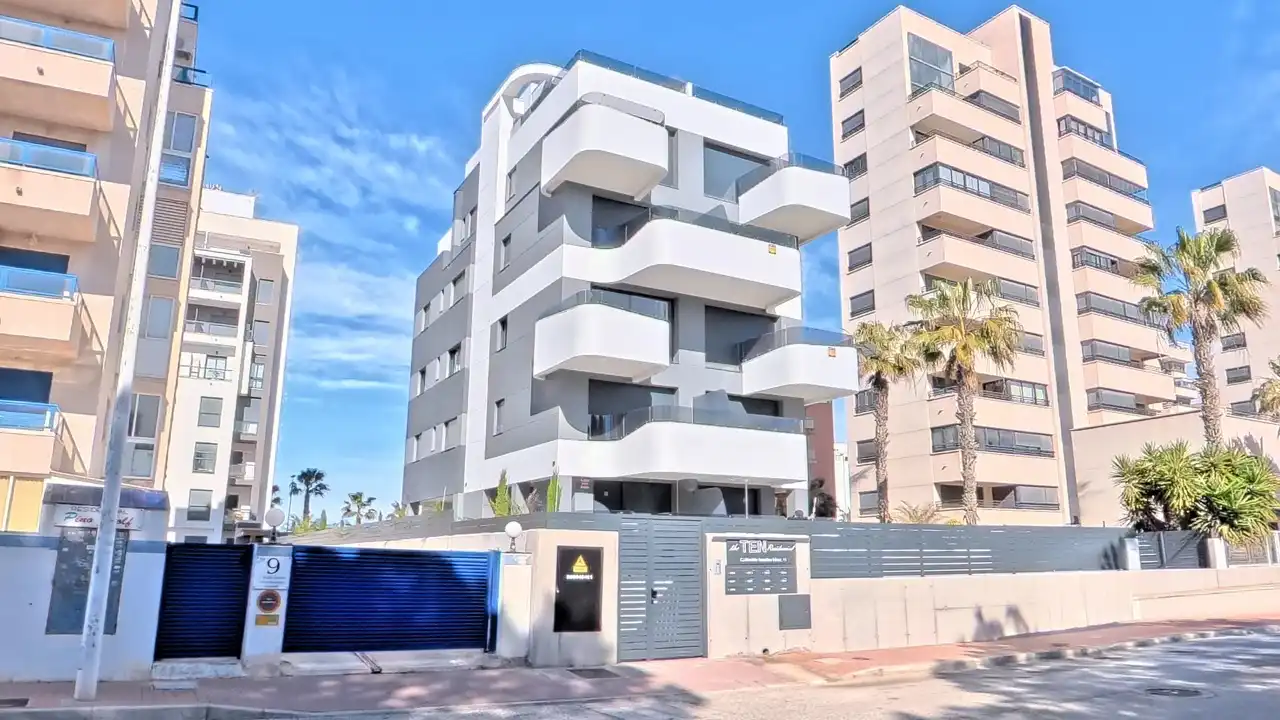 Penthouse zum Verkauf in Puerto Deportivo