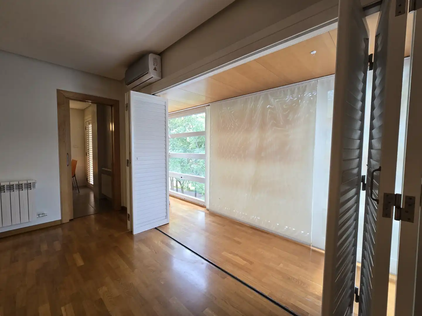 Bedroom of Flat for sale in  Logroño  with Air Conditioner, Heating and Storage room