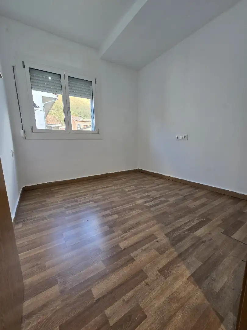Bedroom of Flat for sale in Ripoll