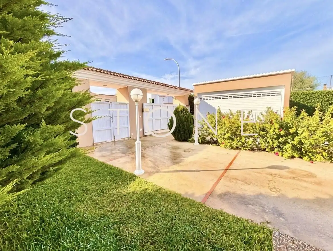 Casa con piscina in vendita a Cala en Blanes, imagen 15