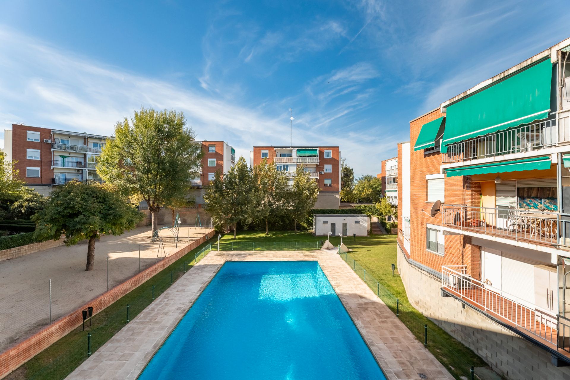 Piscina de Pis en venda en Navalcarnero amb Aire condicionat, Calefacció i Terrassa