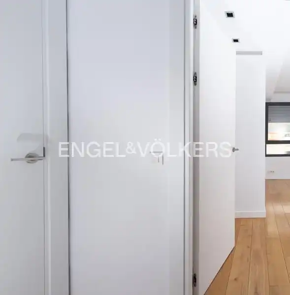 Wohnung zur Miete in Madrid mit Klimaanlage, Heizung und Terrasse