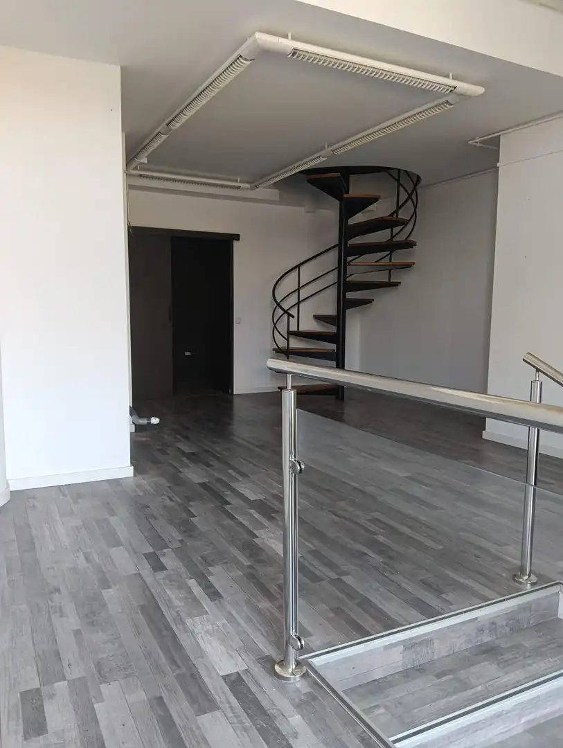 Business premises to rent in Creu Alta - Puiggener