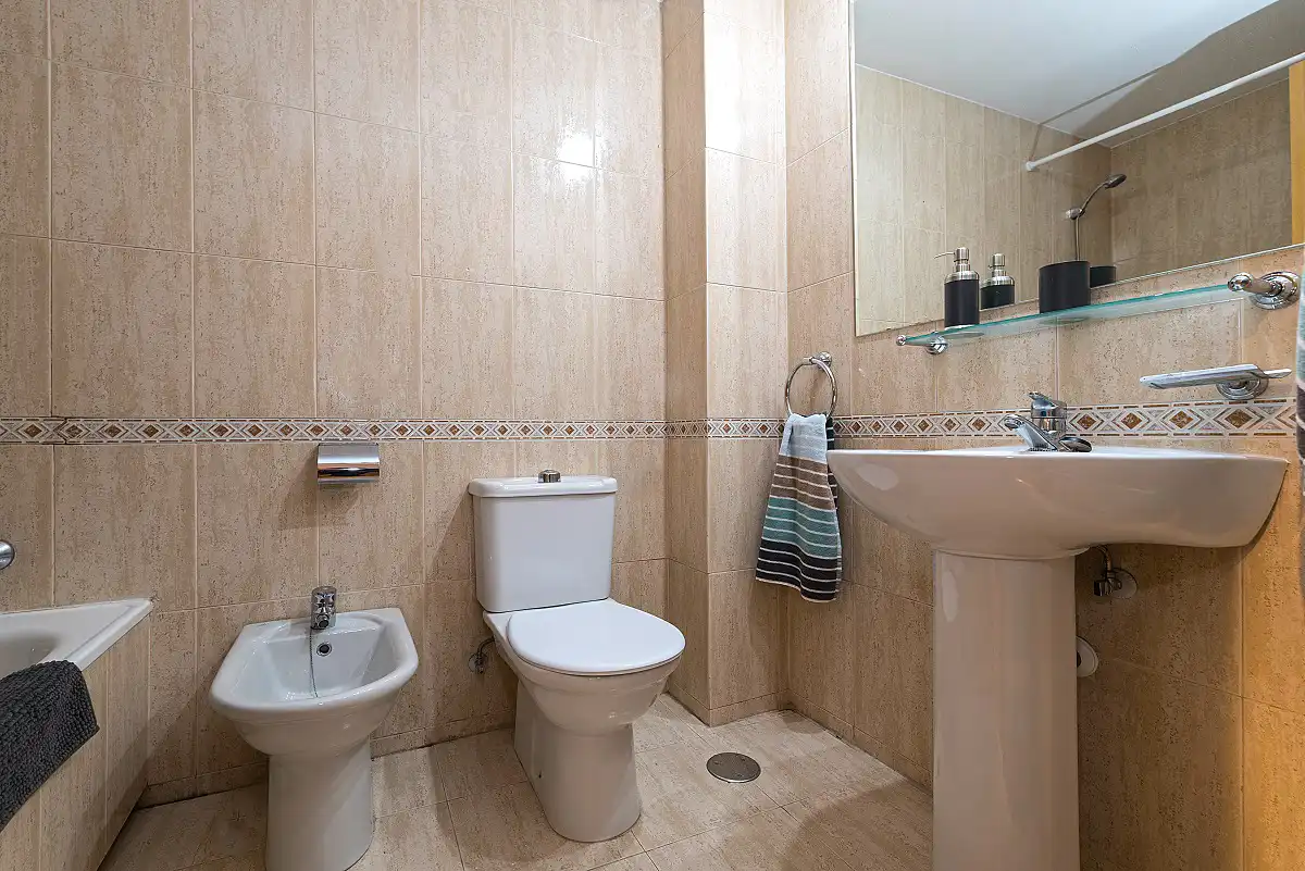 Baño de Piso en venta en Alcorcón con Parquet
