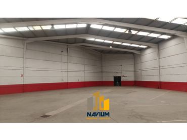 Industrial building to rent in Valmojado