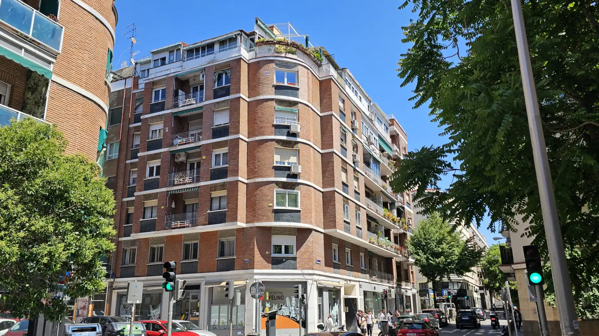 Flat with terrace for sale in Calle de Martínez Izquierdo, imagen 2