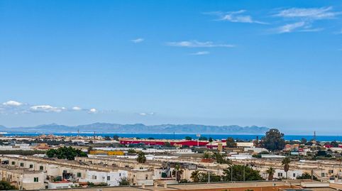 Foto 3 de Piso en venta en La Beltraneja, El Ingenio, Almería Capital