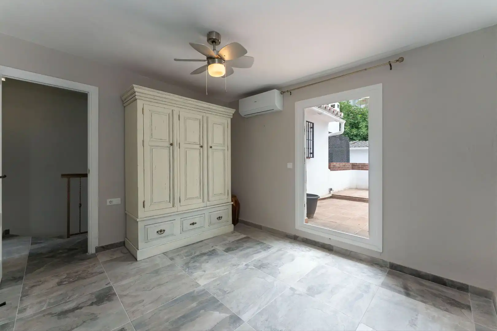 Bedroom of Detached homes for sale in Alhaurín El Grande