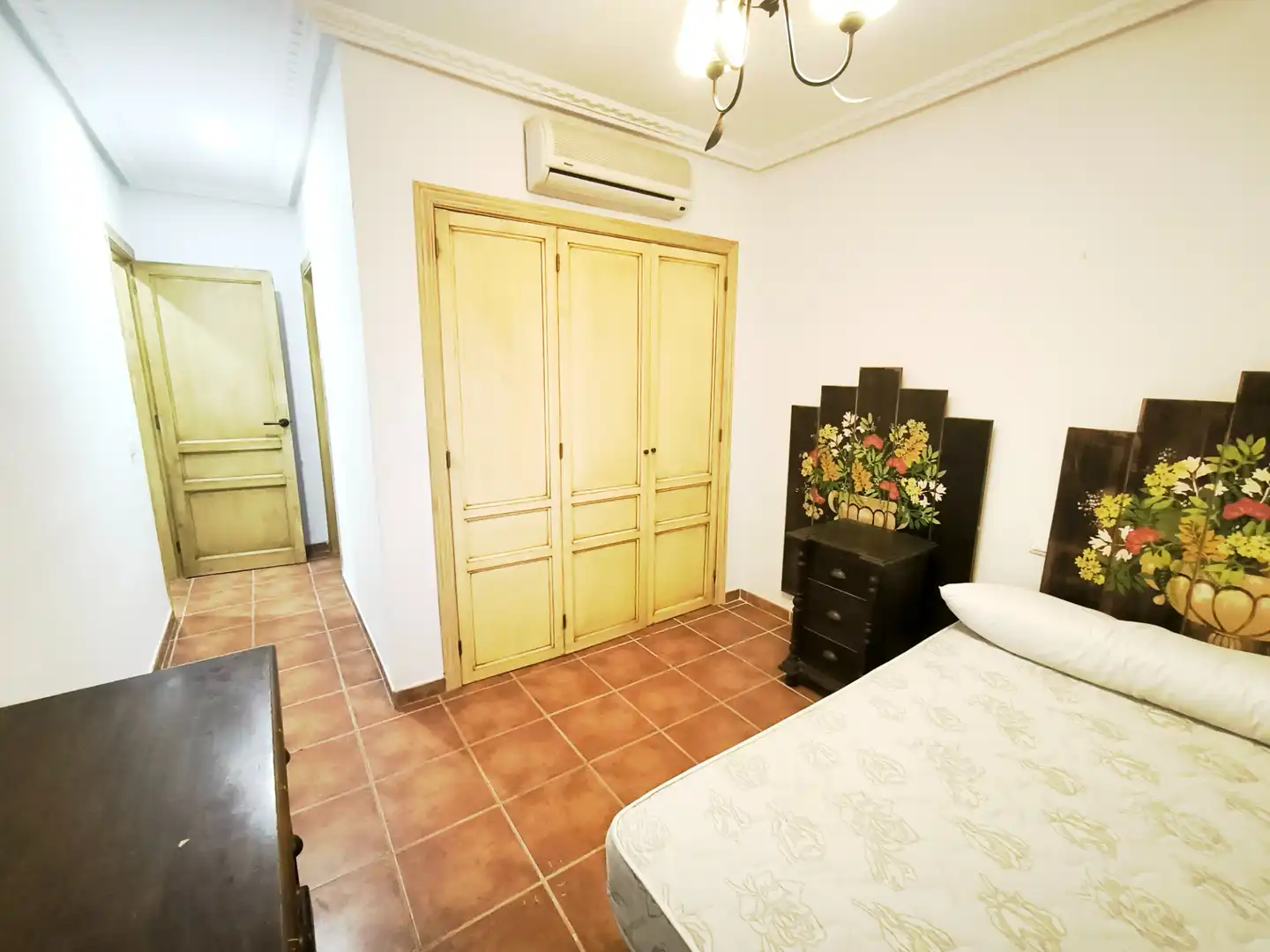 Habitación de Apartamento en venta en La Alcaidesa con Terraza y Piscina comunitaria