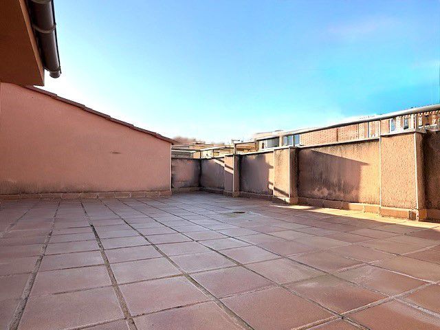 Terraza de Dúplex en venta en Sant Boi de Llobregat con Calefacción, Parquet y Terraza