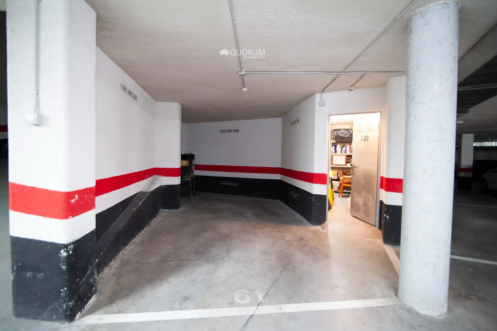 Parking de Ático en venta en Ugao- Miraballes con Calefacción, Terraza y Trastero