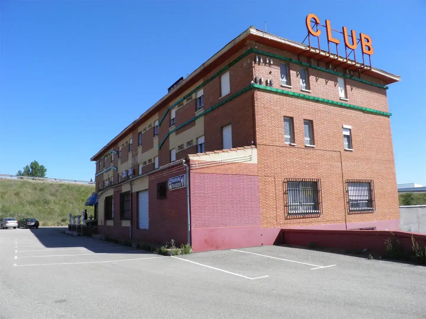 Vista exterior de Local en venta en Castrogonzalo, Zamora