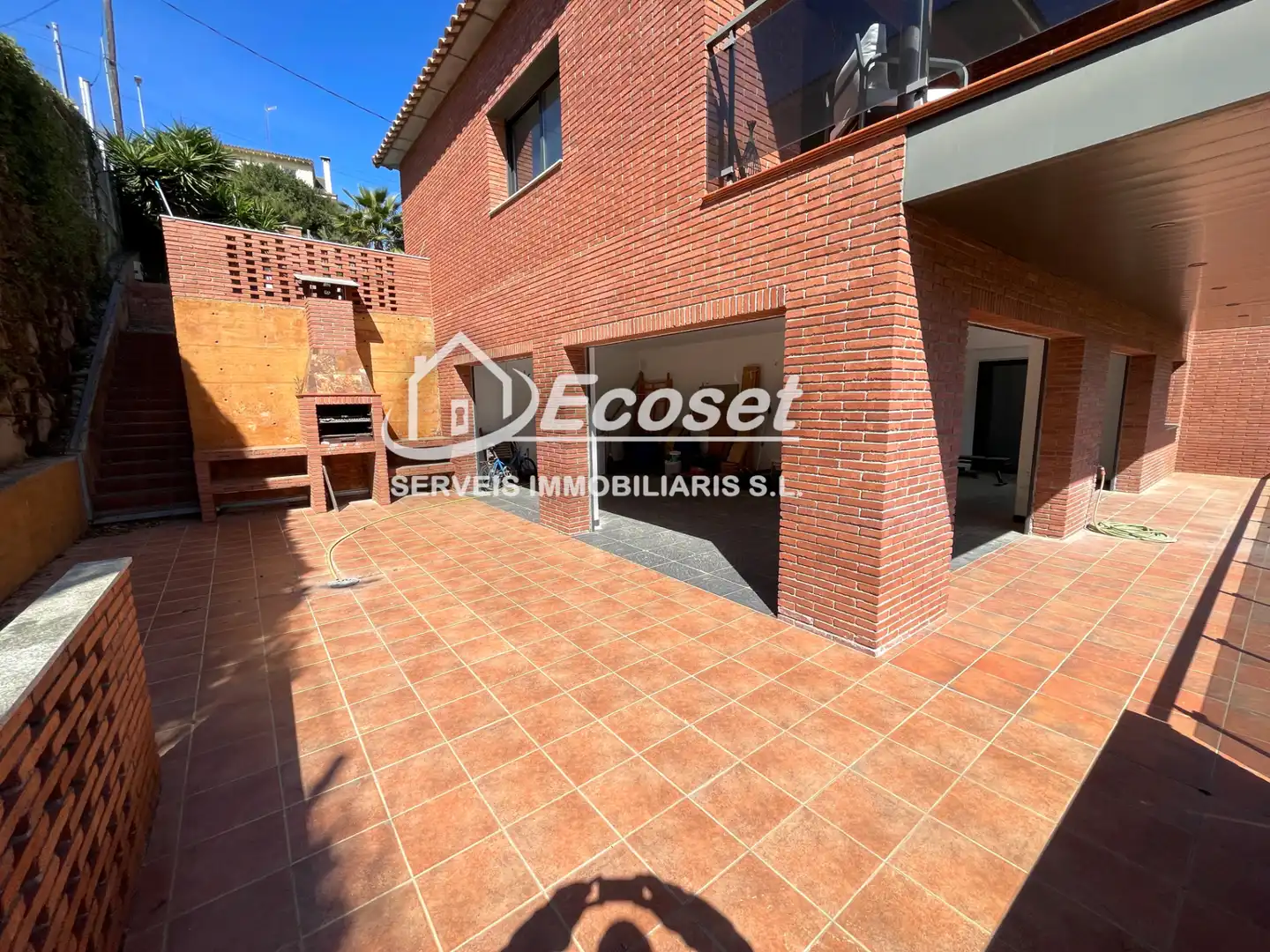 Vista exterior de Casa o chalet en venta en Cervelló con Calefacción, Jardín privado y Terraza