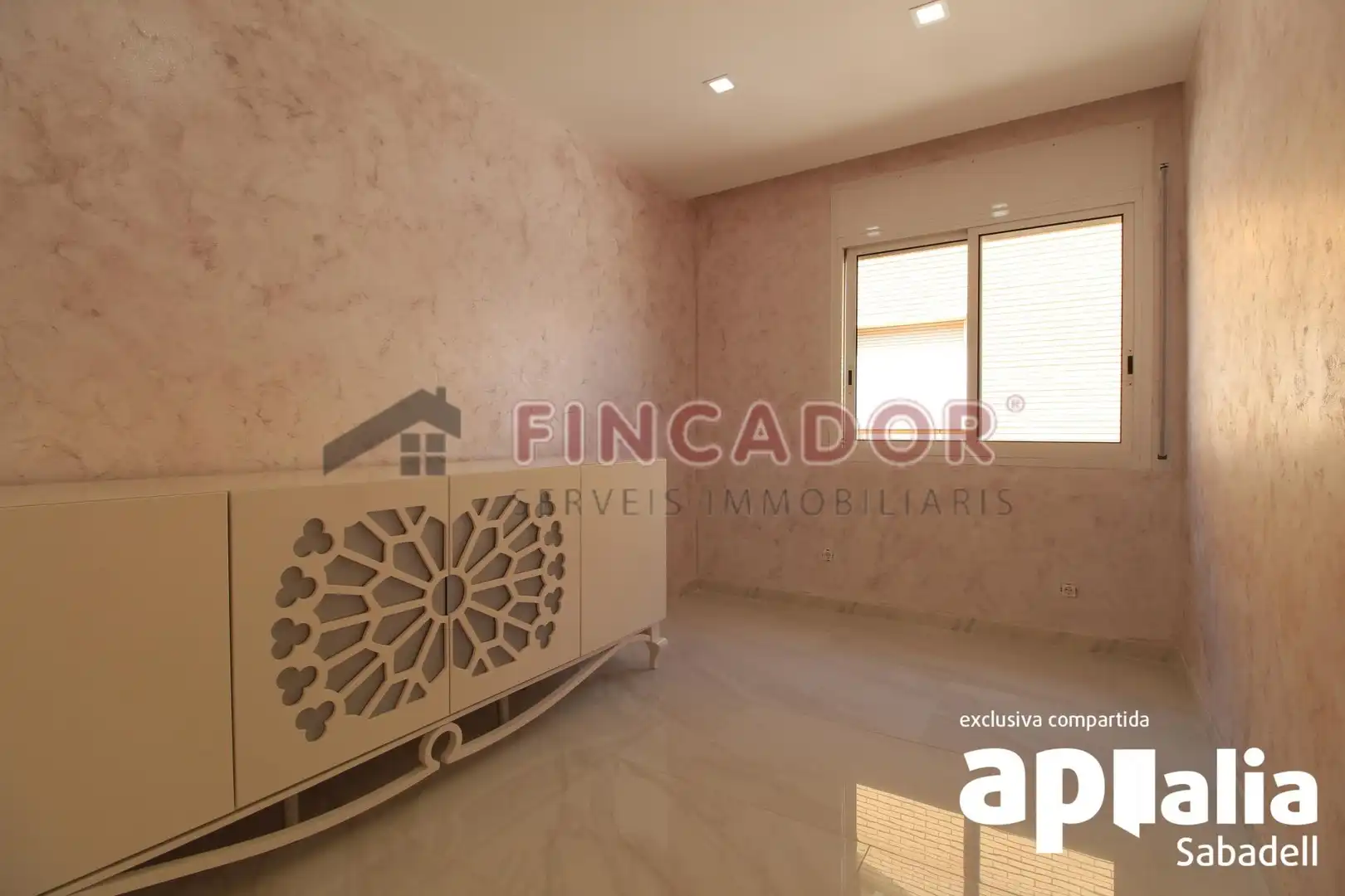 Casa amb terrassa en venda a Carrer dels Pirineus, imagen 36