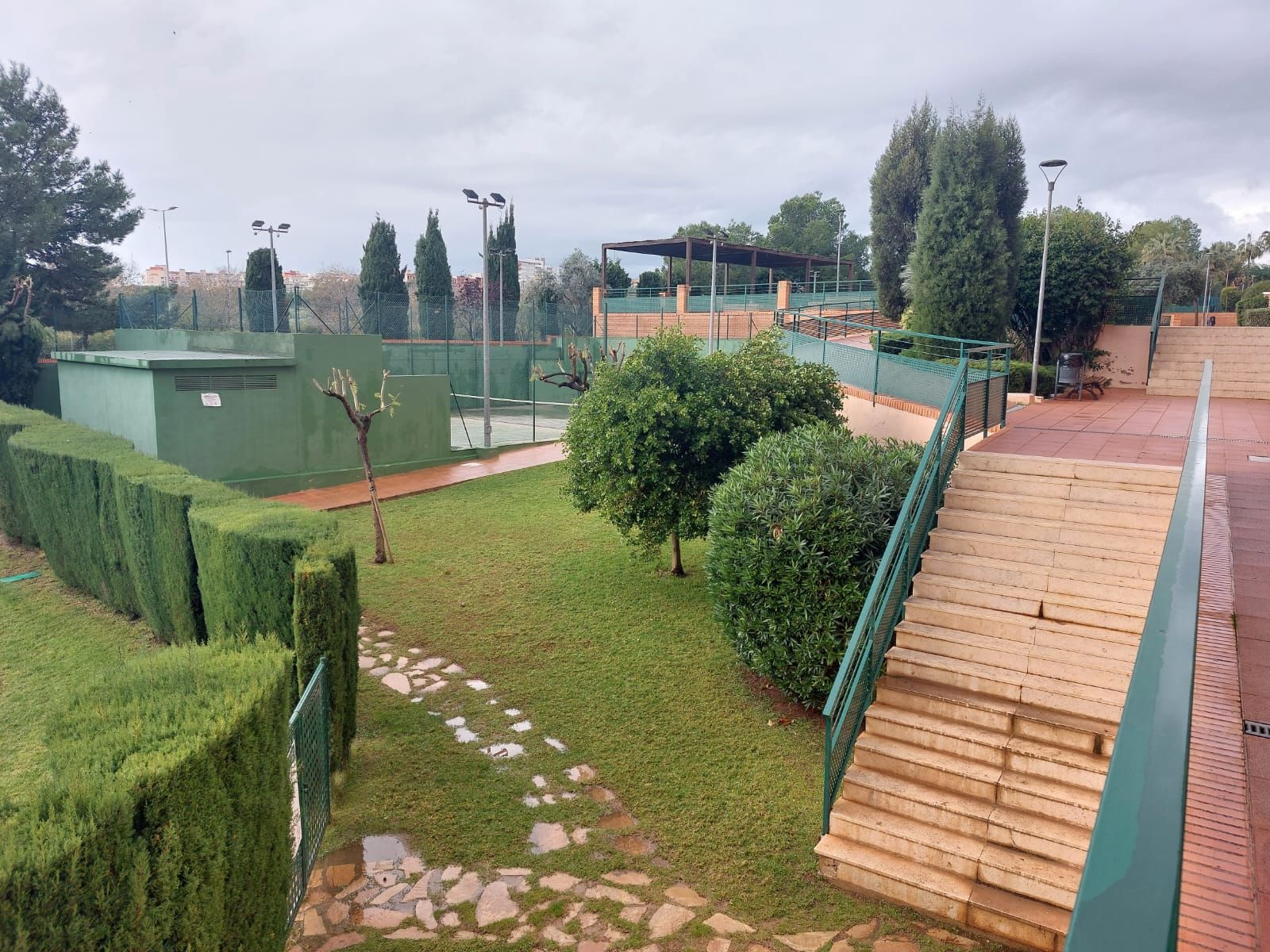Jardí de Pis en venda en Paterna amb Terrassa, Forn i Piscina comunitària