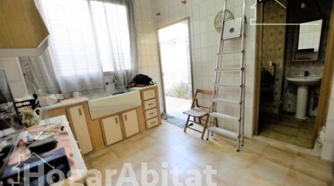 Foto 5 de Casa o chalet en venta en Calle Poeta Llorente, Núcleo Urbano, La Pobla de Vallbona