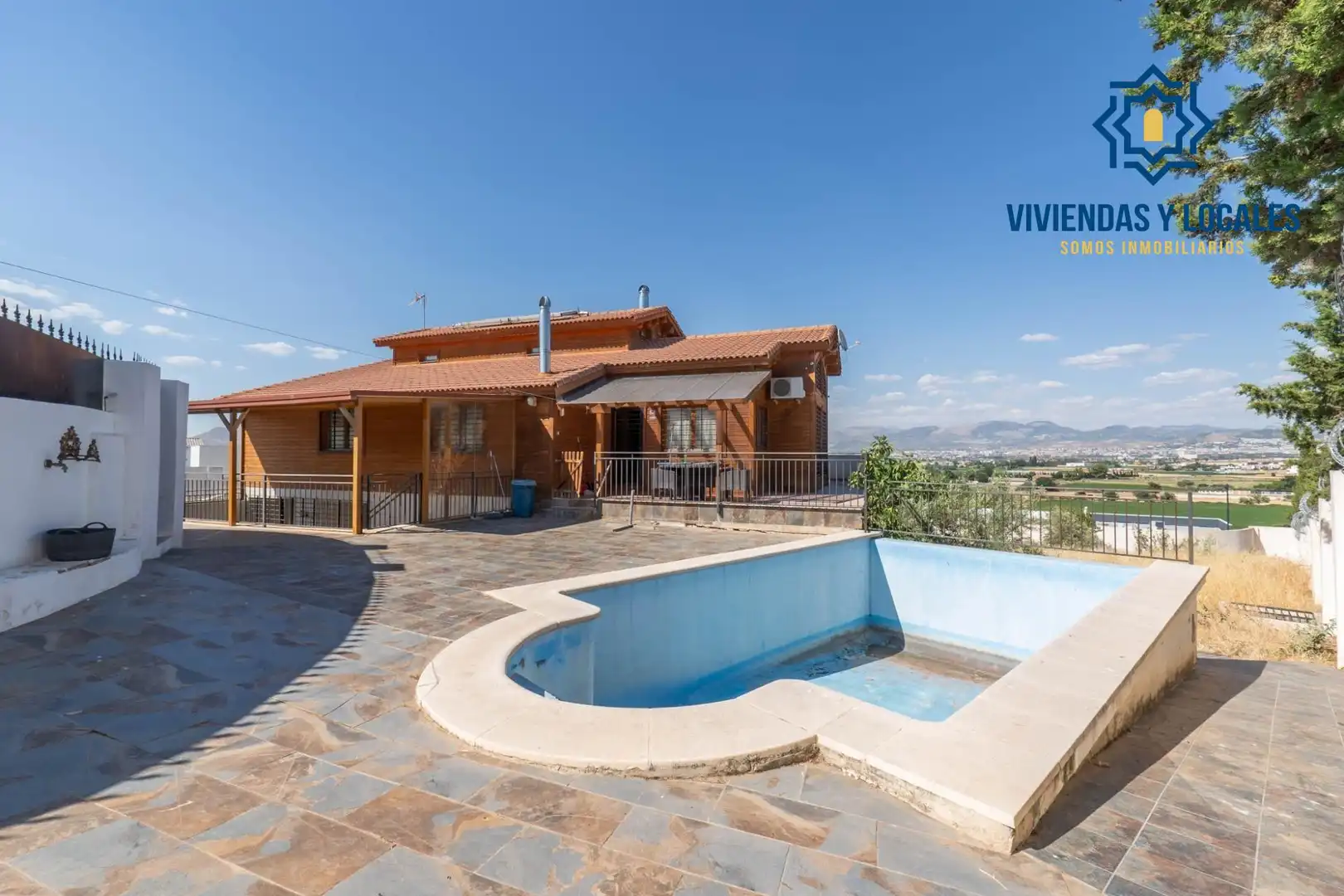 Chalet con piscina en venta en Casco Histórico, imagen 2