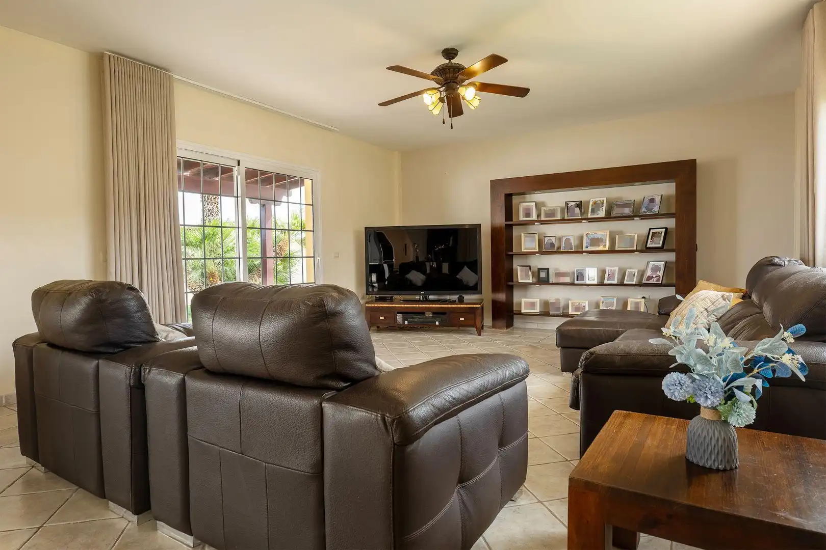 Sala de estar de Casa o chalet en venta en San Miguel de Abona con Aire acondicionado