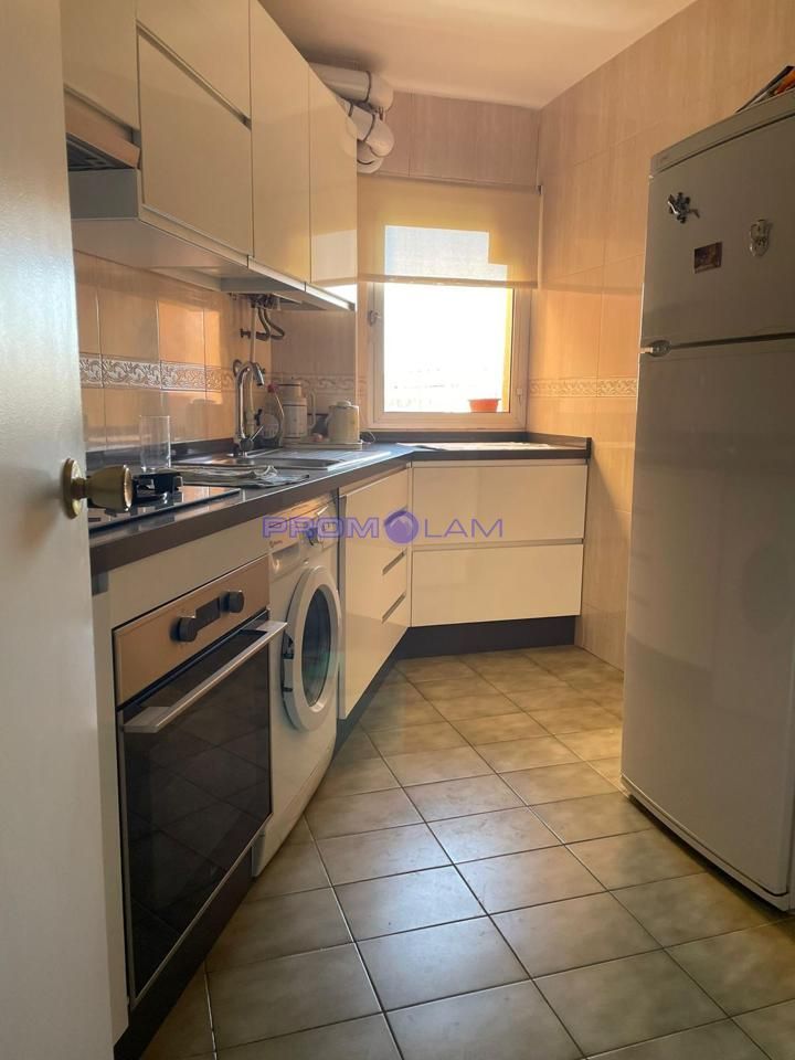 Kitchen of Flat for sale in  Sevilla Capital  with Air Conditioner