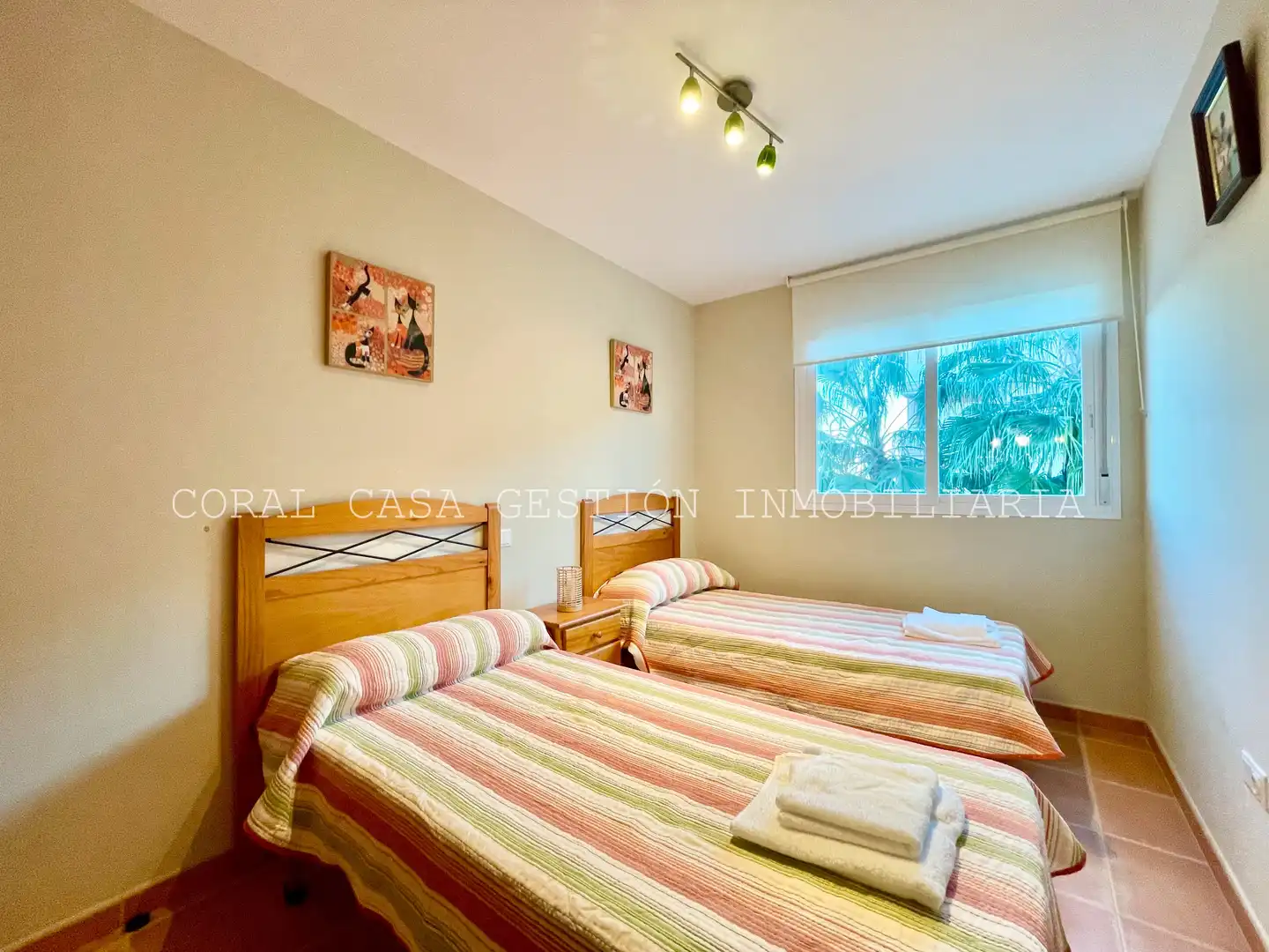 Apartamento de alquiler en V-01, Almenara