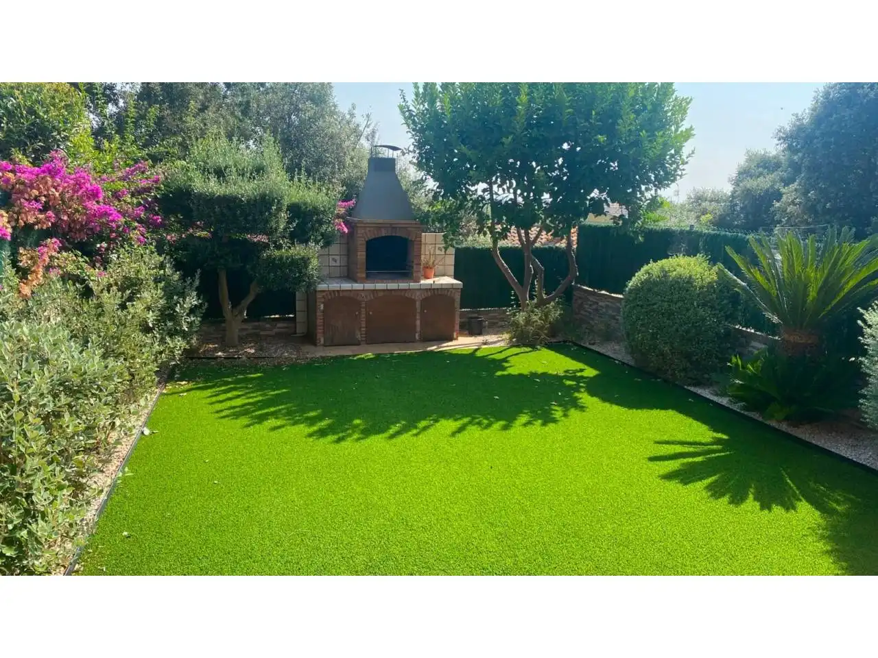 Jardín de Casa adosada en venta en Lladó con Aire acondicionado, Calefacción y Jardín privado