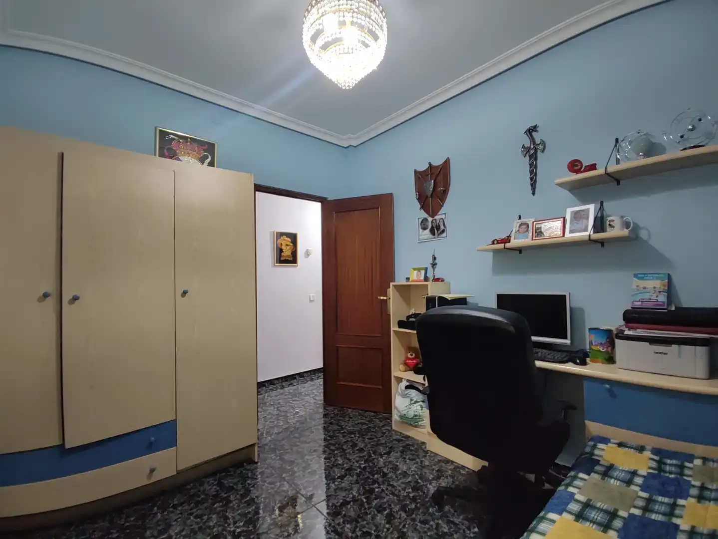 Sala d'estar de Casa adosada de lloguer en Ciudad Real amb Aire condicionat, Calefacció i Moblat