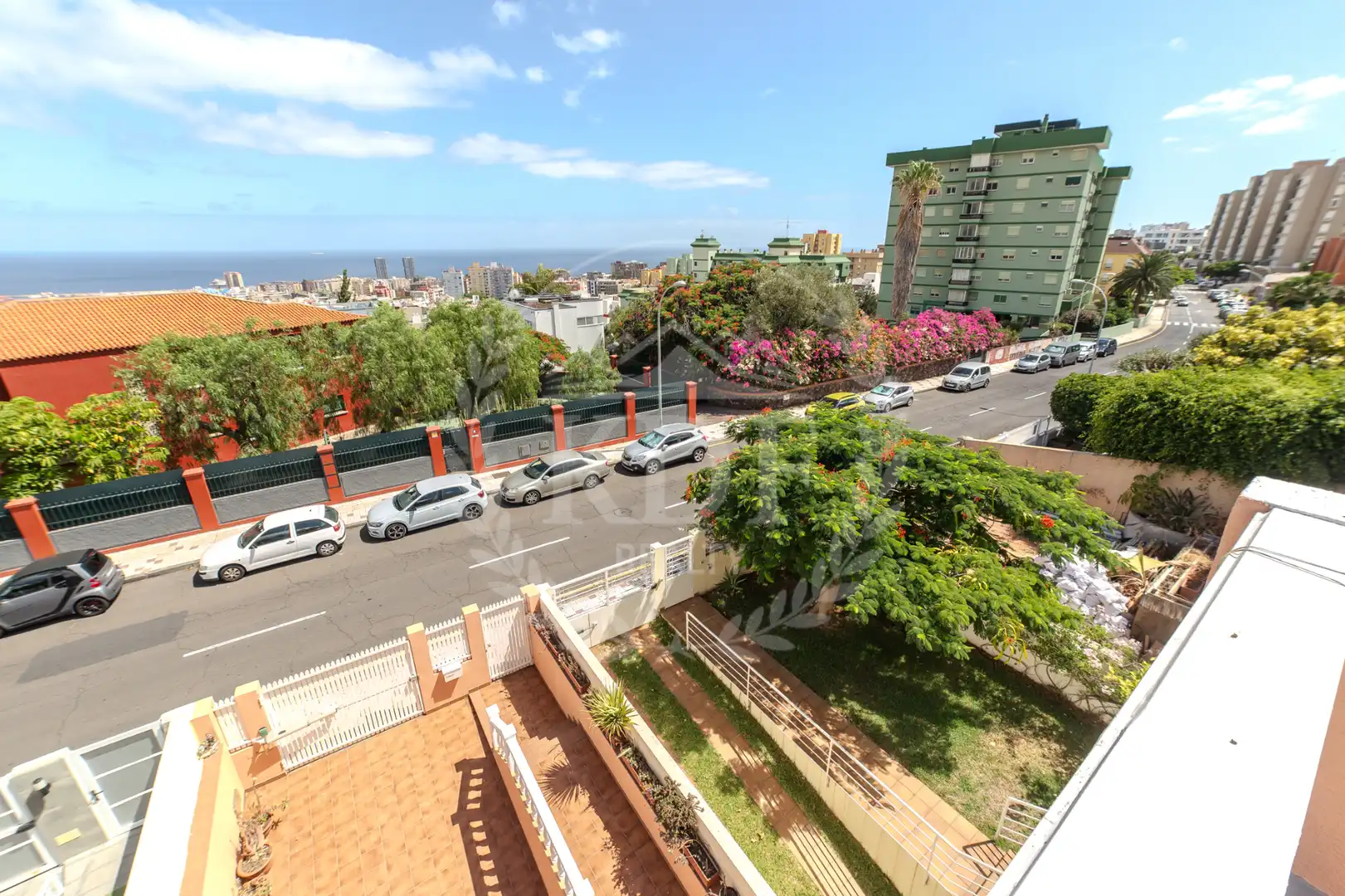 Vista exterior de Casa o xalet en venda en Santa Cruz de Tenerife amb Terrassa, Traster i Moblat