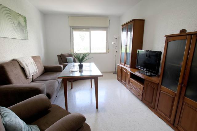 Piso en Alquiler en Avenida de Juan Sebastián Elcano en Ciudad Jardín