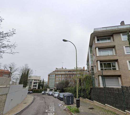 Garaje en Venta en  de Guisando en Ciudad Universitaria