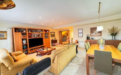 Sala d'estar de Dúplex en venda en Castellón de la Plana / Castelló de la Plana amb Aire condicionat, Calefacció i Terrassa